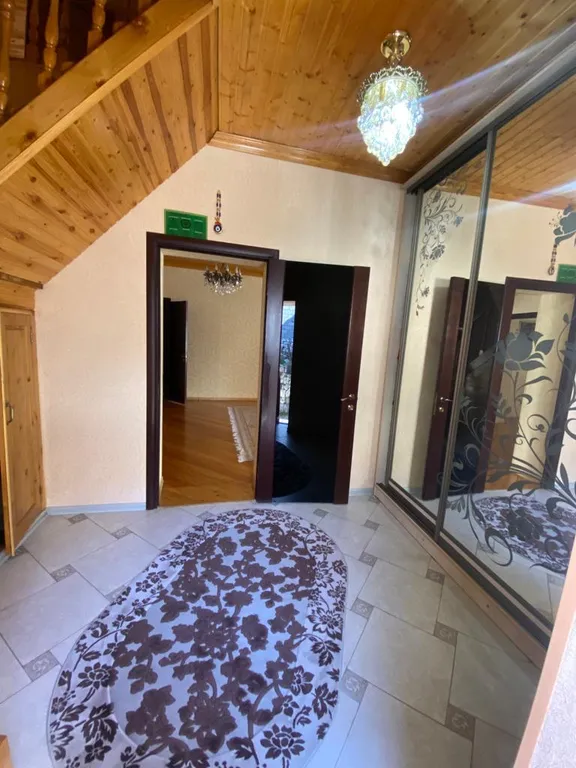 5-комнатный Дом