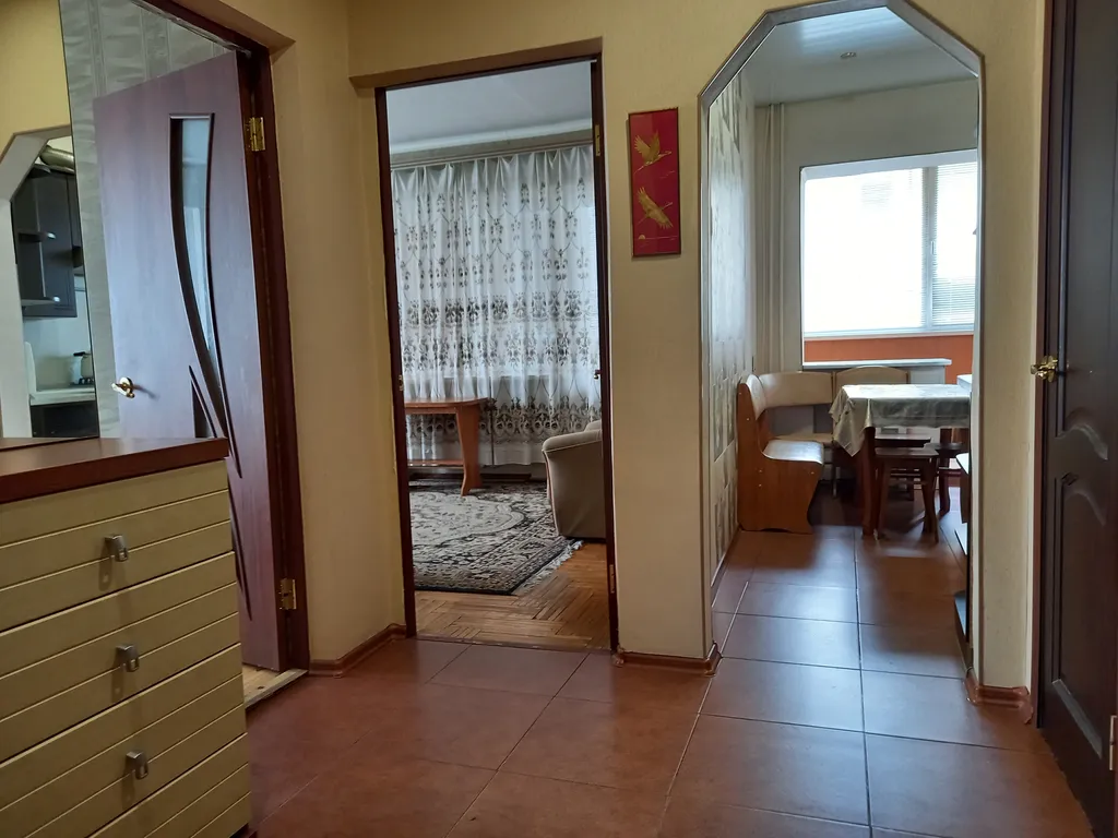 Уютная просторная квартира в центре города с красивым видом