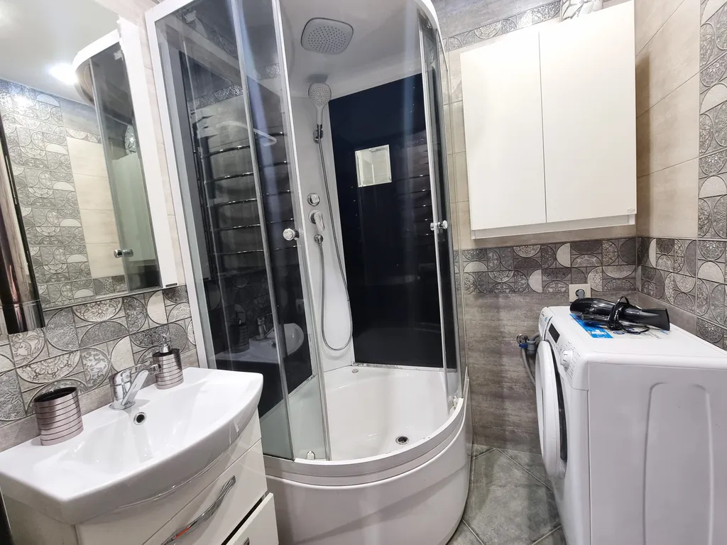 Отличная 2х комнатная квартира