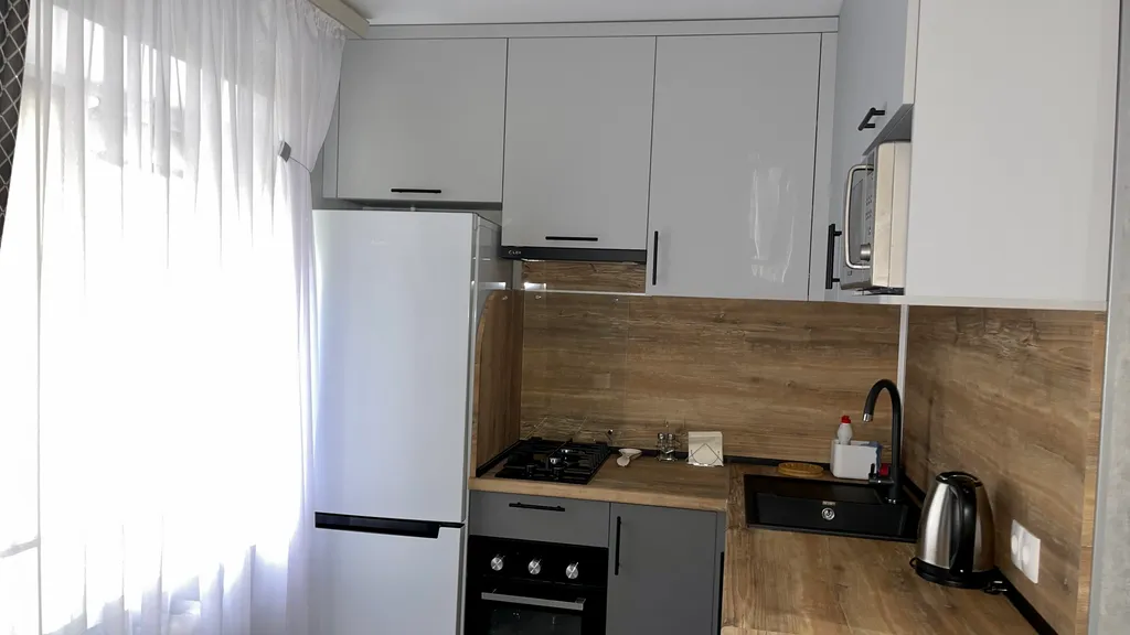 Уютная 2-комнатная квартира с новым современным ремонтом и мебелью