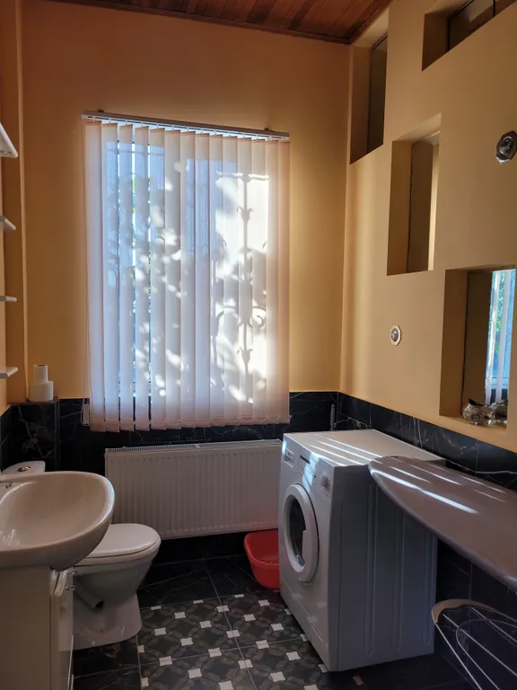 Отдельный домик в центре города