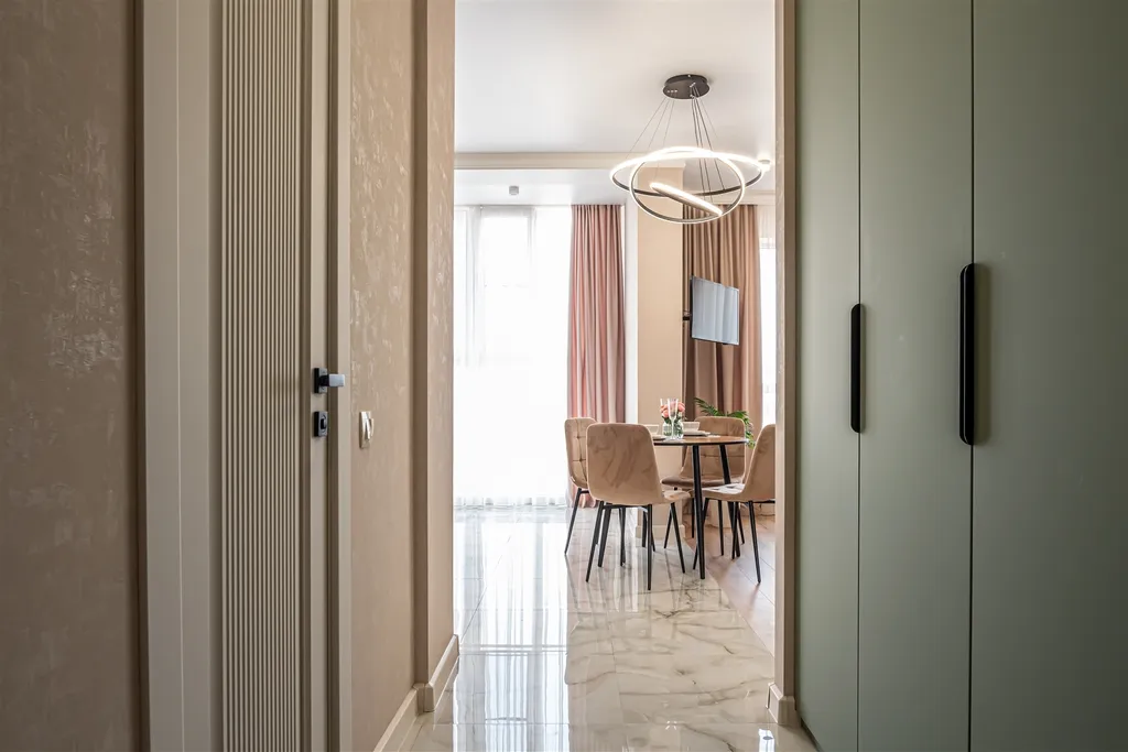 Новая уютная квартира с видом на фонтан