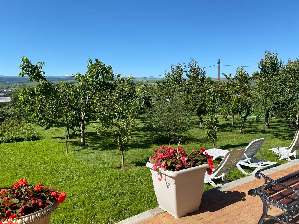 Бассейн в домике шале с сауной и мангалом