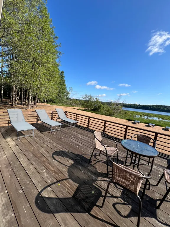 Коттедж Вилла с сауной на берегу и прямым видом на Правдинское озеро — Правдино