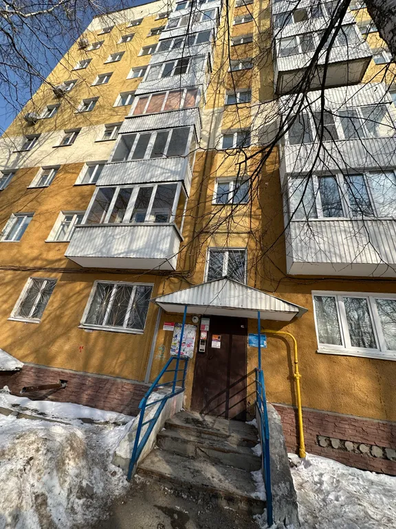 Квартира Просторная однокомнатная квартира в доме рядом с оптицентром — Уфа