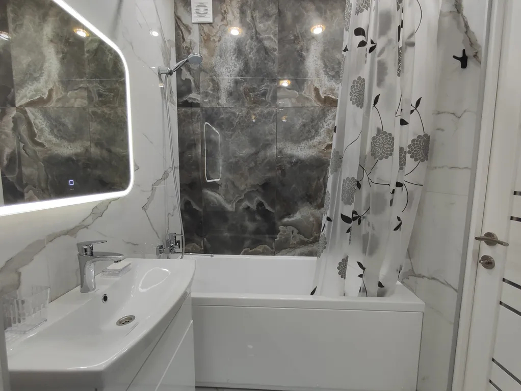 Квартира Квартира в центре у вокзала — Волгоград