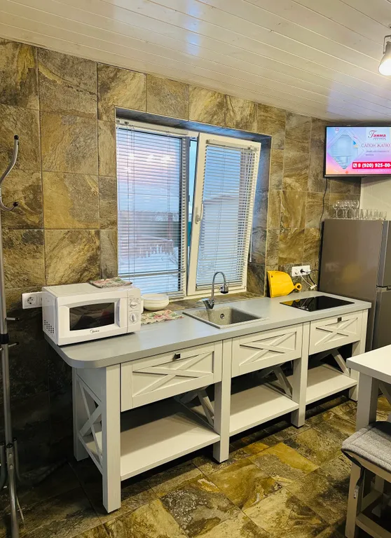 Уютный дом-студия, с сауной