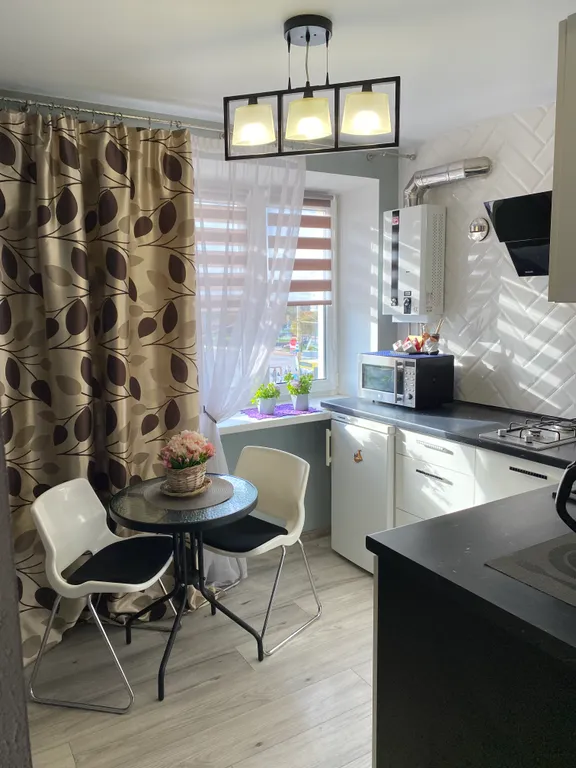 Уютная квартира в самом центре с видом на главную площадь города