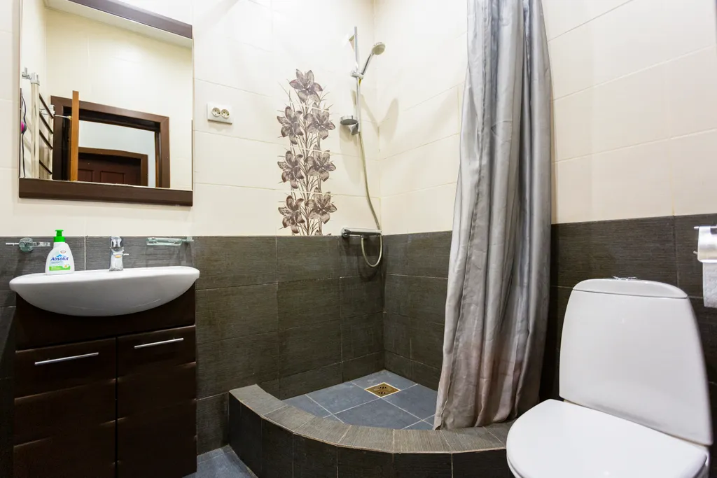 Дом с сауной и теннисными кортами