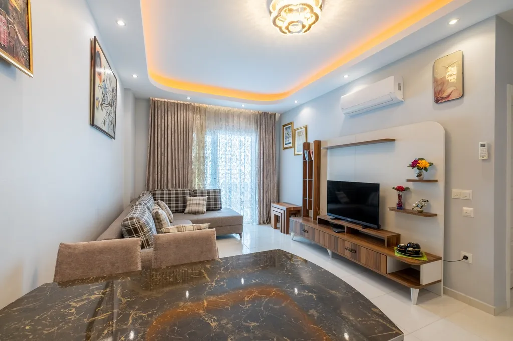 Апартамент с видом на море и горы