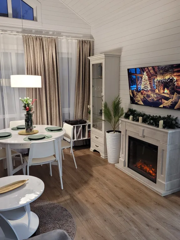 Коттедж Новый дом с огромной террасой и сауной на отдельной территории — Жаворонки