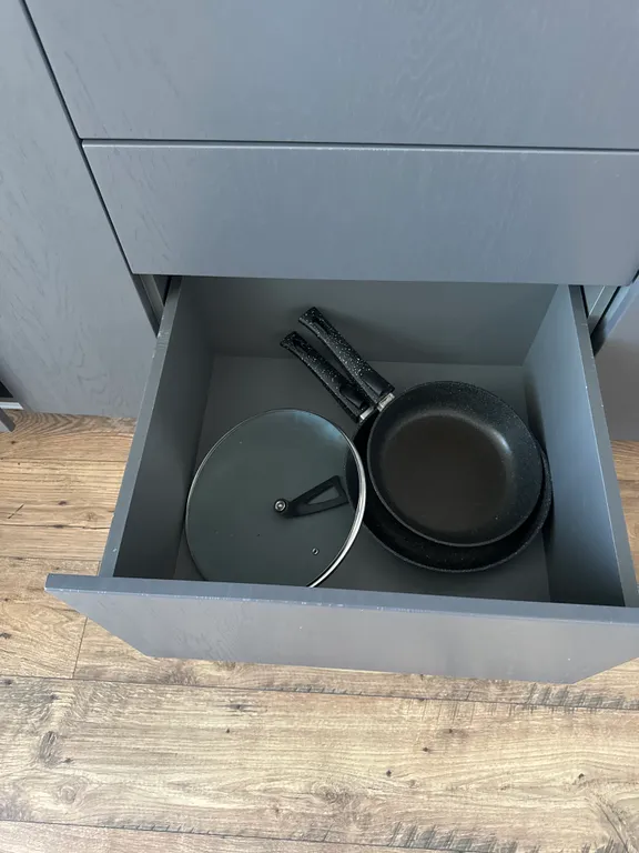 Уютная, благоустроенная квартира, в новом доме с видом на море и горы