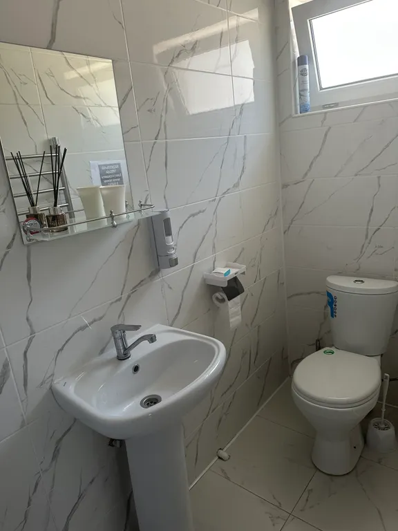 Уютная студия с видом на море и город