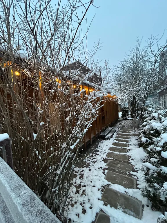 Стильный дом из морского контейнера