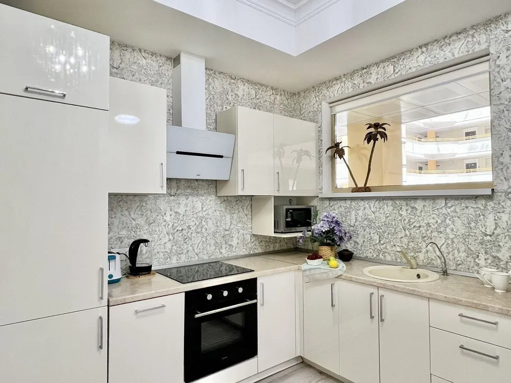 Уютная двухкомнатная квартира в ЖК Шато Лувр