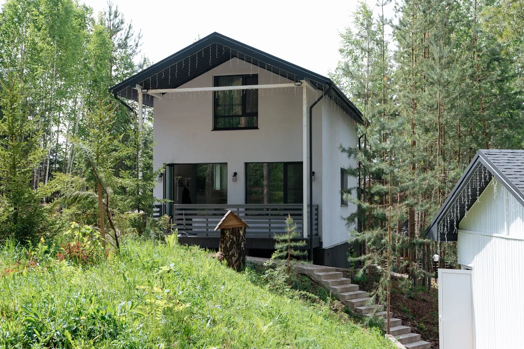 Коттедж Уютный новый дом у хвойного леса в черте города — аренда посуточно в Казань