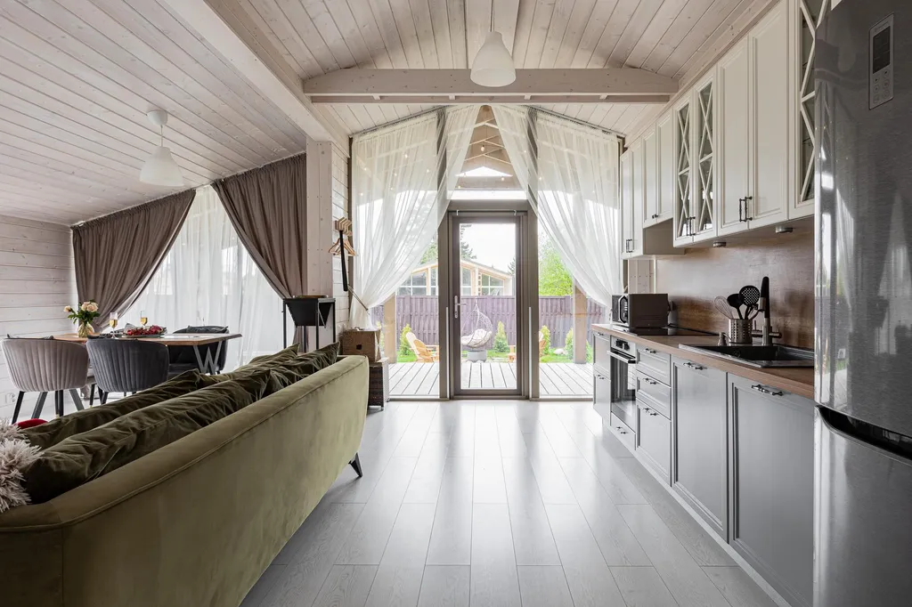 Коттедж Дом "Свет" с 3 отдельными спальнями и чаном — Семеновское