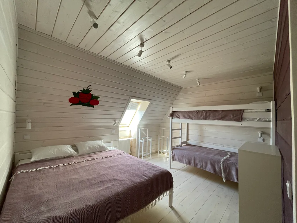 Уютный дом в живописном месте