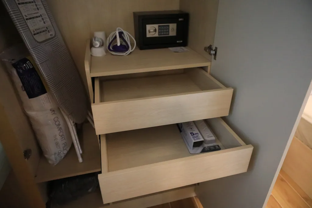 Просторная однушка у моря с бассейном и Wi-Fi 500 мбит/с