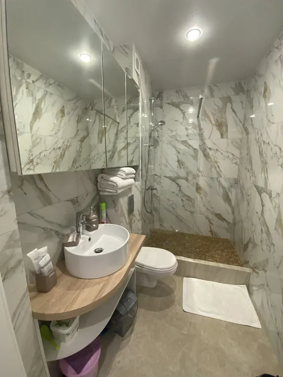 Стильная студия Океан у модного квартала в центре