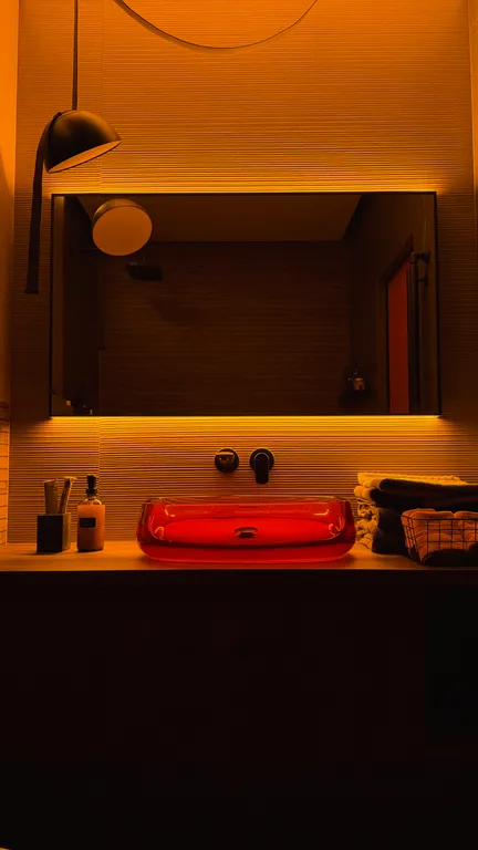 Квартира студия с дизайнерским ремонтом