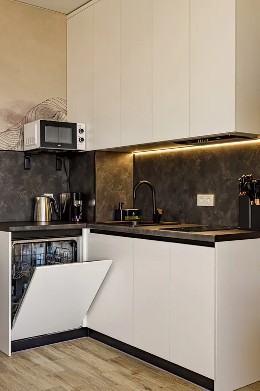 VIP-студия с роскошной ванной у панорамного окна