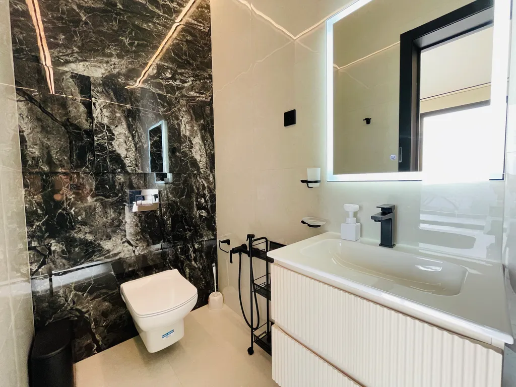 Вилла с бассейном и баней