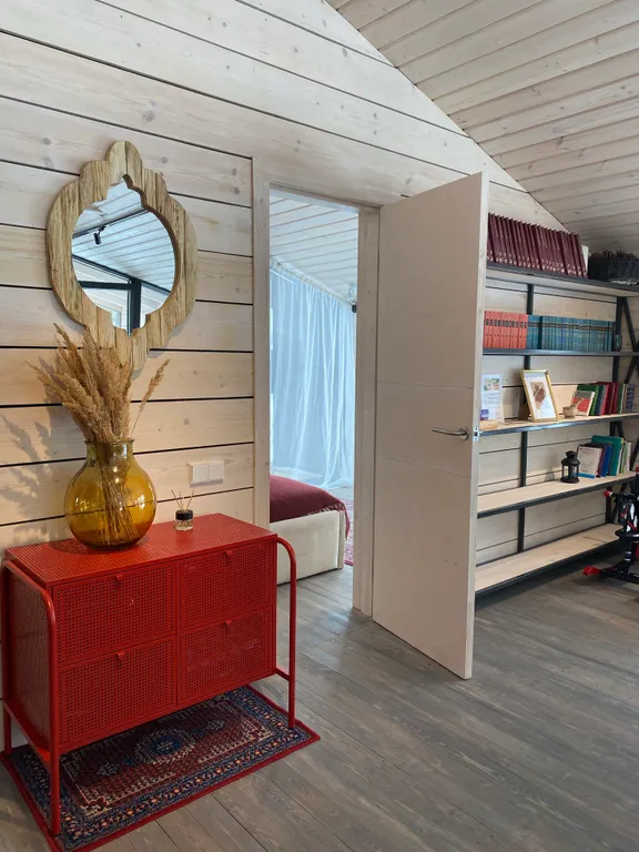 Дача в лесу с панорамными окнами