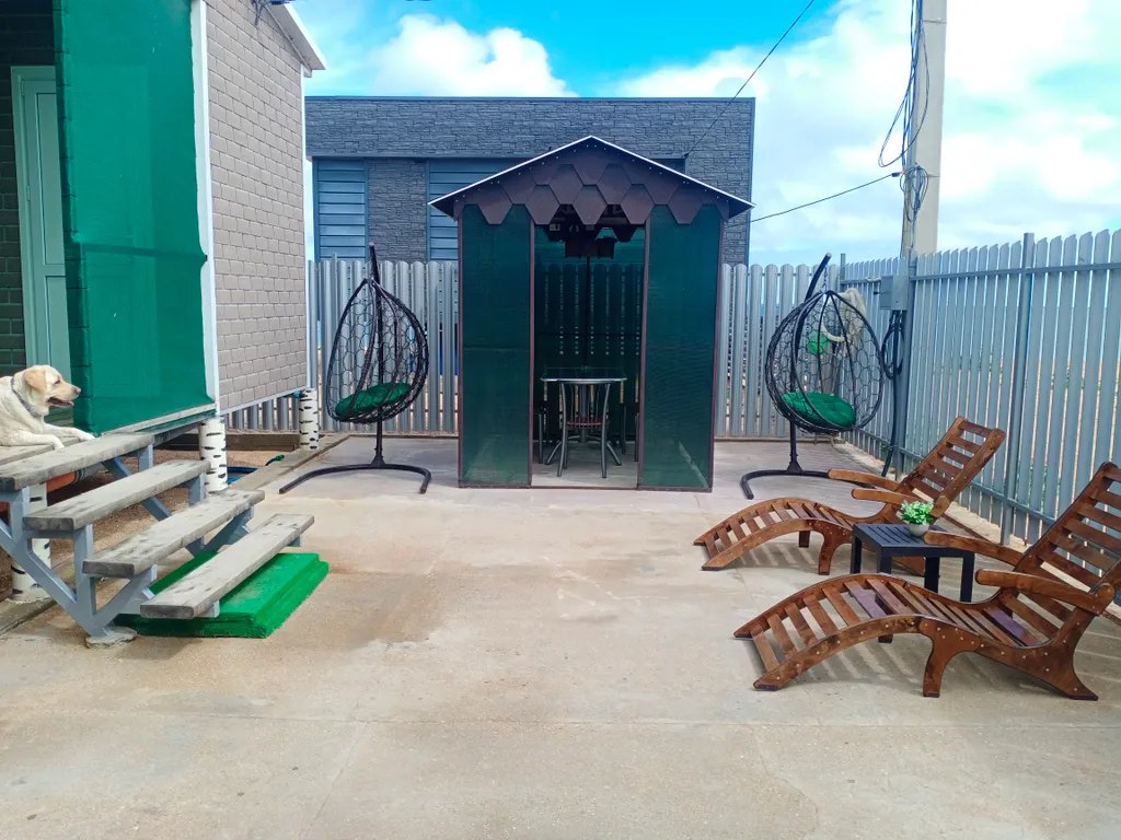 Дом на берегу моря