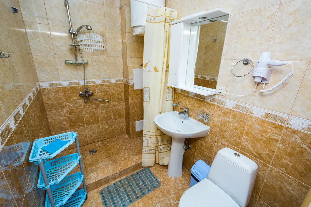 Комфорт с кухней (кухня рассчитана на 2 номера)