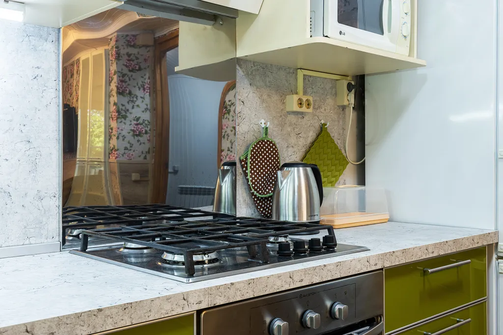 Дом с беседкой с видом на Волгу