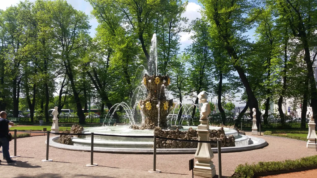 Люкс, летний сад, 6 персон, парковка