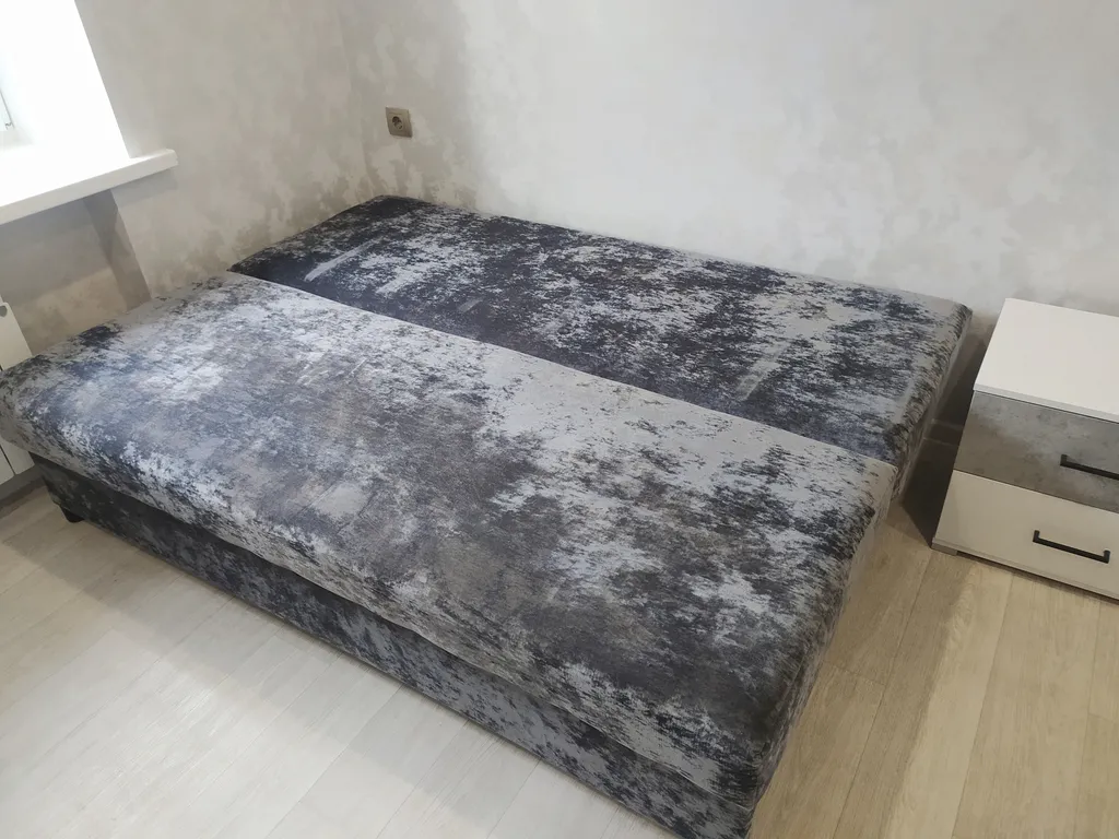 Уютная небольшая студия, 5 минут на метро до центра города