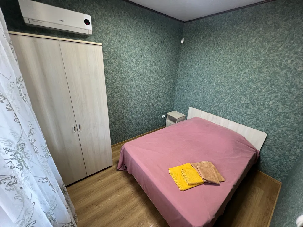 Коттедж Уютный коттедж с бассейном — Южная Озереевка