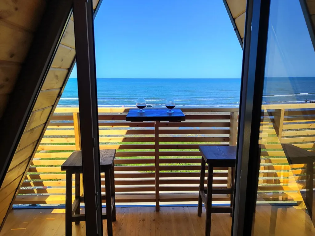 Домик а-фрейм на 1 линии