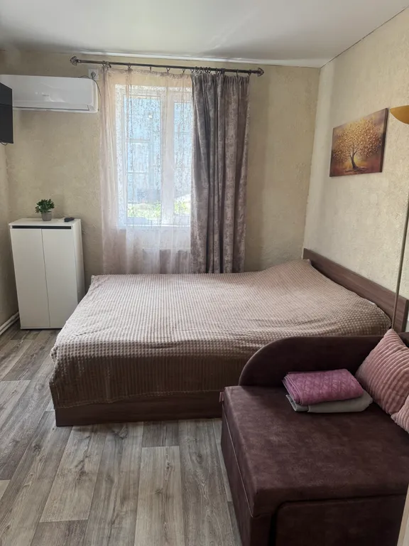 Квартира Сдам квартиру на земле — аренда посуточно в Симферополь