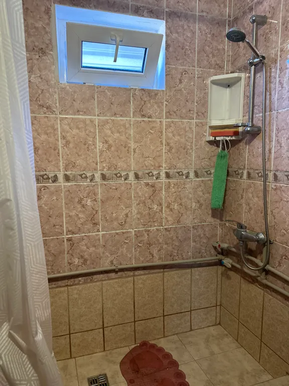 Квартира Квартира Уютный эконом номер на двоих (с общим сан. узлом) недалёко от моря — Адлер