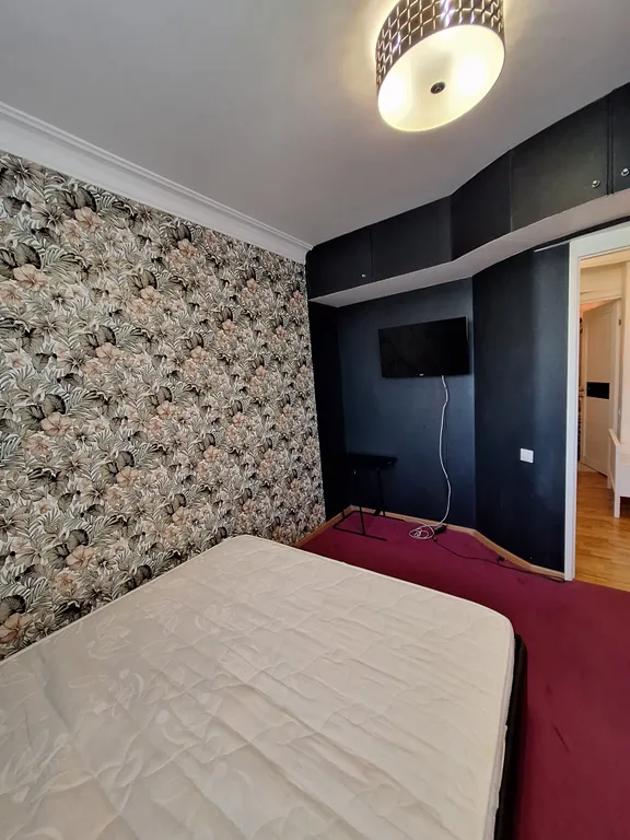 Квартира недалеко от ярмарки, стадиона и вокзала