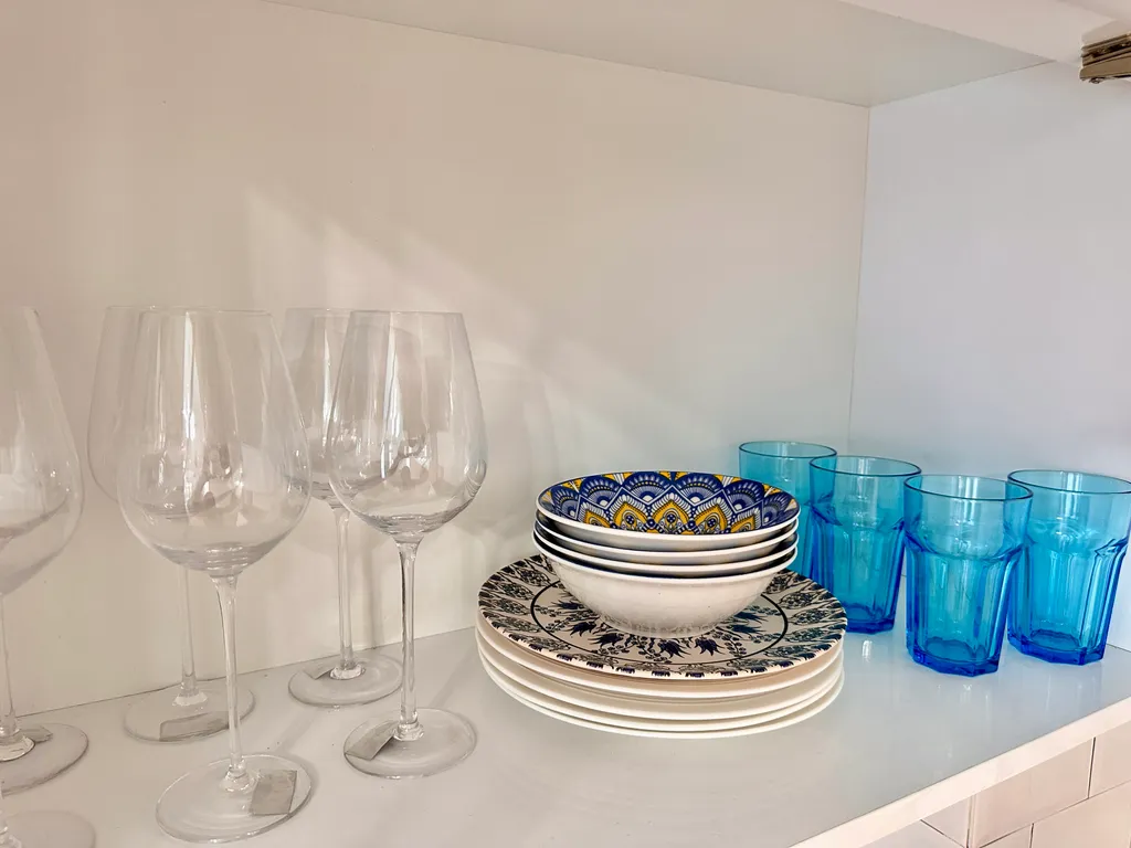 3-комнатный апартамент, бассейн + парковка, жк white sails