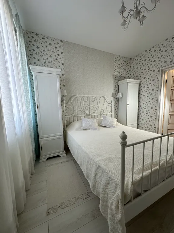 Уютный таунхаус с видом на лес