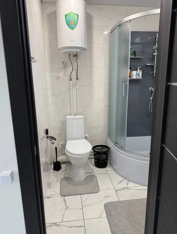 Уютный домик в соснах