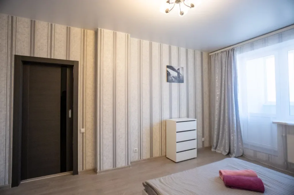 Апартаменты большая двухкомнатная квартира на пятерых