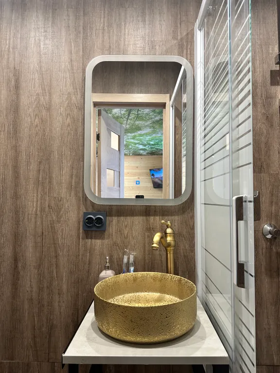 Дом на двоих Green