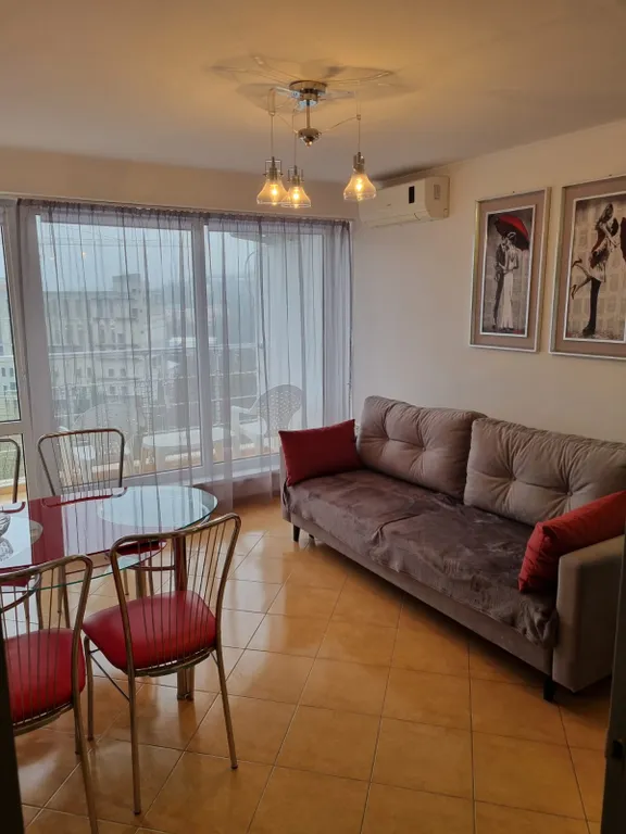 Квартира в элитном доме вблизи от моря