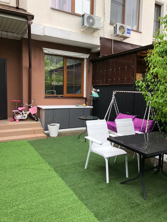 4-комнатный Дом