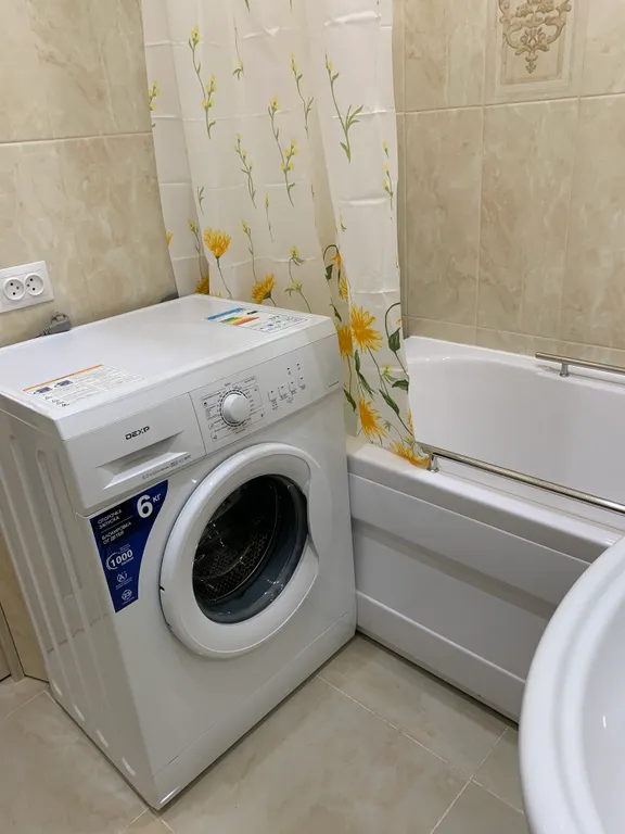 Однокомнатная просторная и светлая квартира