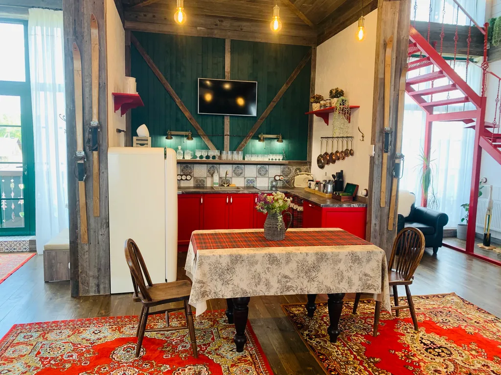 6-комнатный Дом