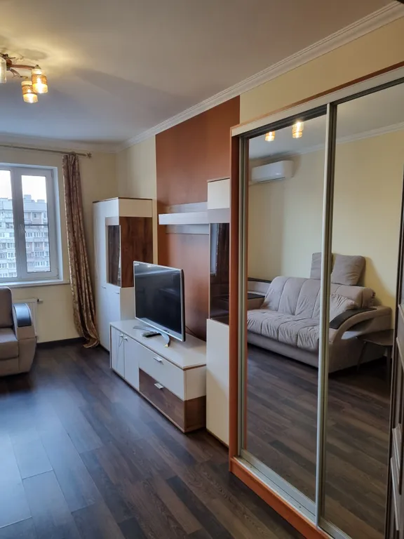 Квартира Квартира Большая трешка в двух минутах от метро — Москва