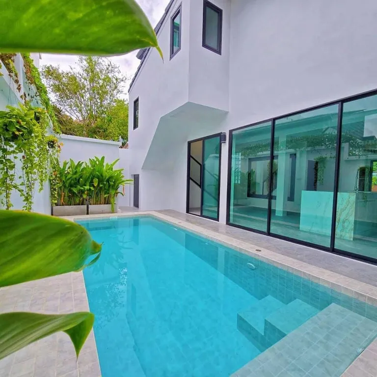 New Villa CCM & pool