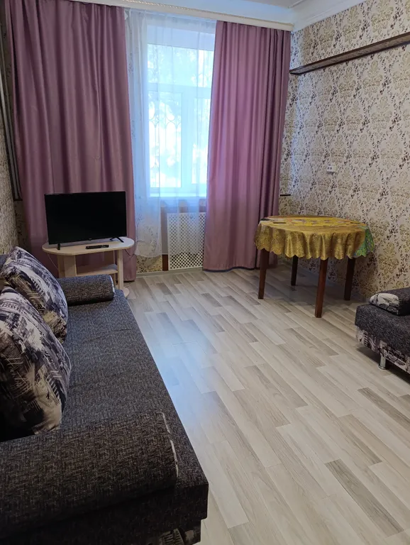 Уютная однокомнатная квартира в историческом центре города — аренда посуточно в Оренбург